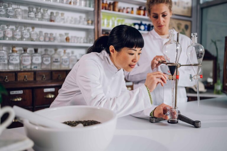 Formation gestes et postures en centre de recherche et laboratoire