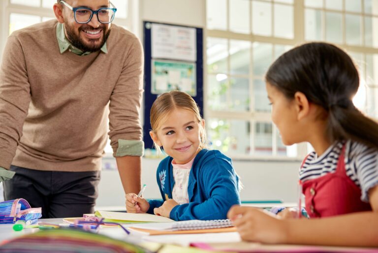 Formation gestes et postures pour les métiers de la petite enfance