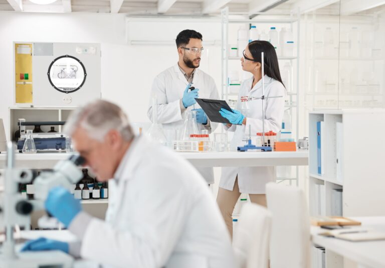 Formation gestes et postures en centre de recherche et laboratoire